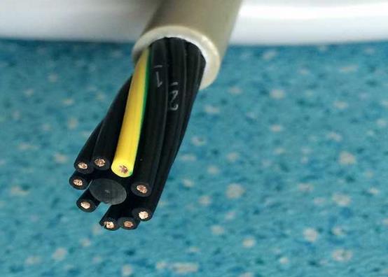 耐彎曲電纜型號的選擇要點 耐彎曲電纜型號的選擇要點